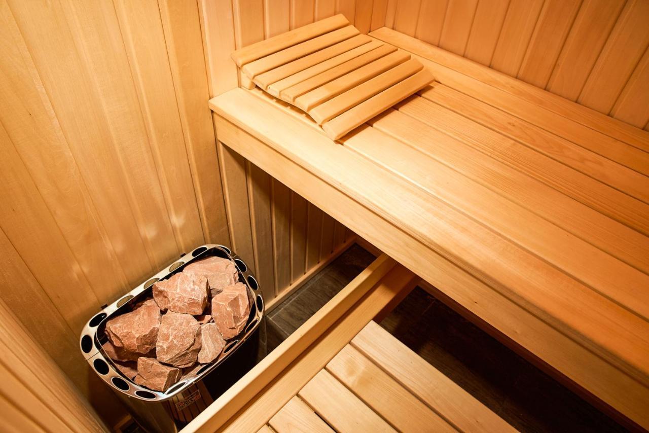 Sauna, Big Jacuzzi , Khreshchatyk Apartments เคียฟ ภายนอก รูปภาพ
