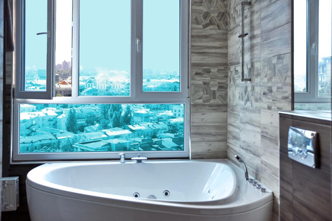 Sauna, Big Jacuzzi , Khreshchatyk Apartments เคียฟ ภายนอก รูปภาพ
